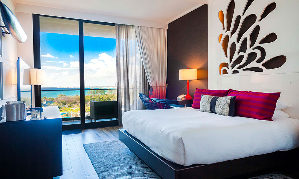 1 King Premium Ocean View